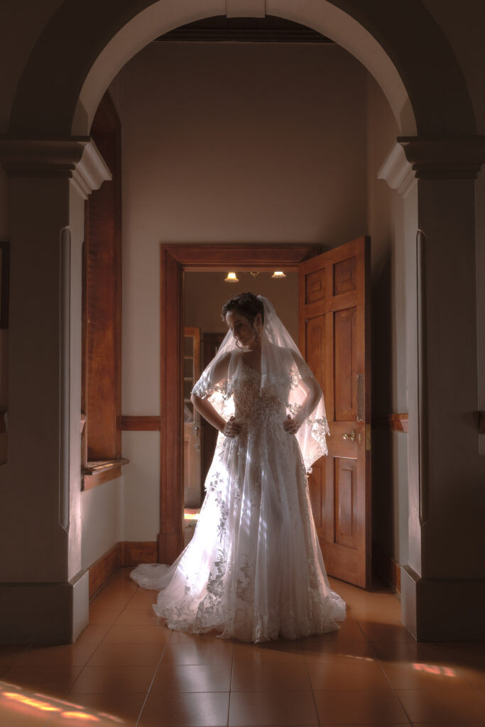 candid wedding moments